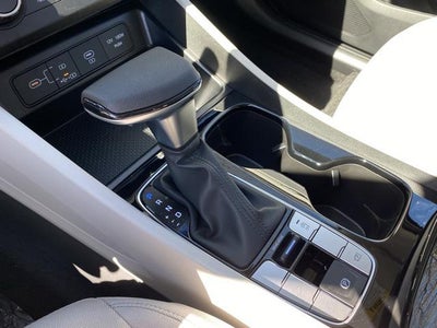 2025 Hyundai TUCSON SE FWD