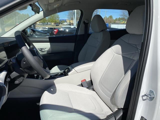 2025 Hyundai TUCSON SE FWD