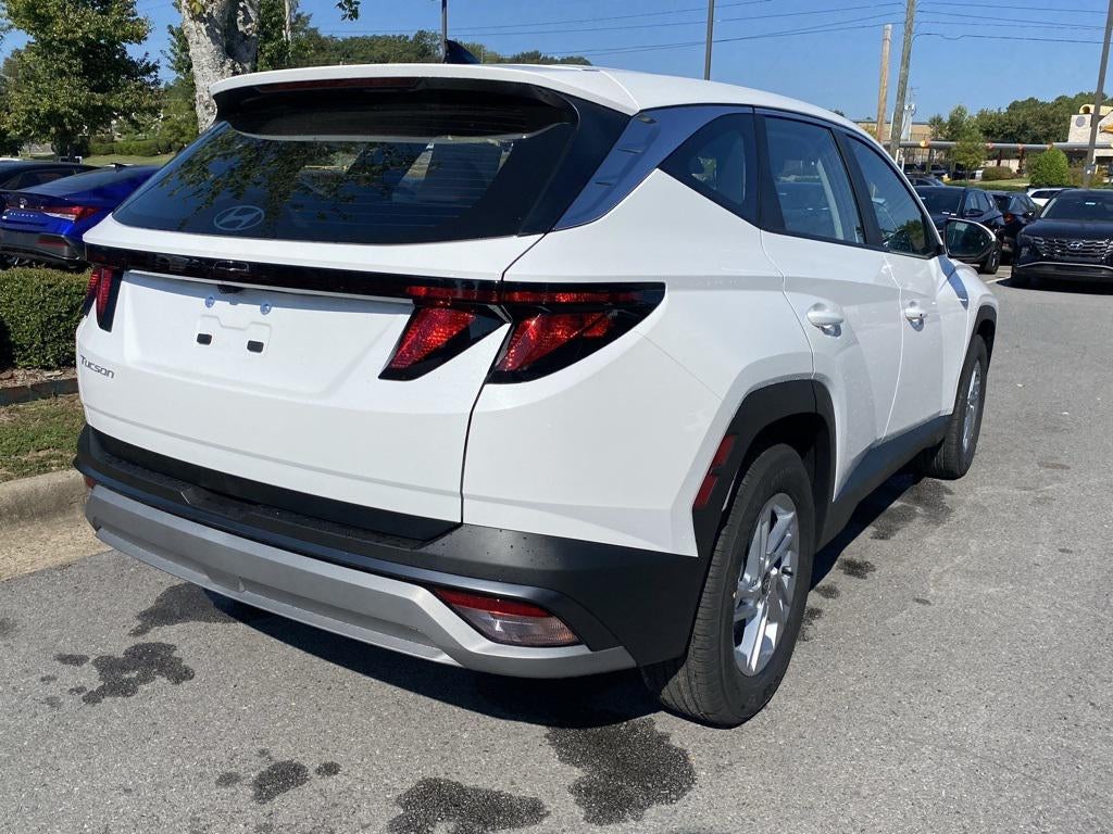 2026 Hyundai TUCSON SE FWD