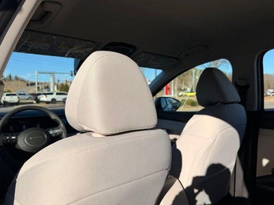 2026 Hyundai TUCSON SE AWD