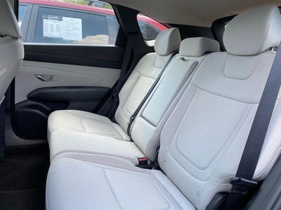2025 Hyundai TUCSON SEL FWD