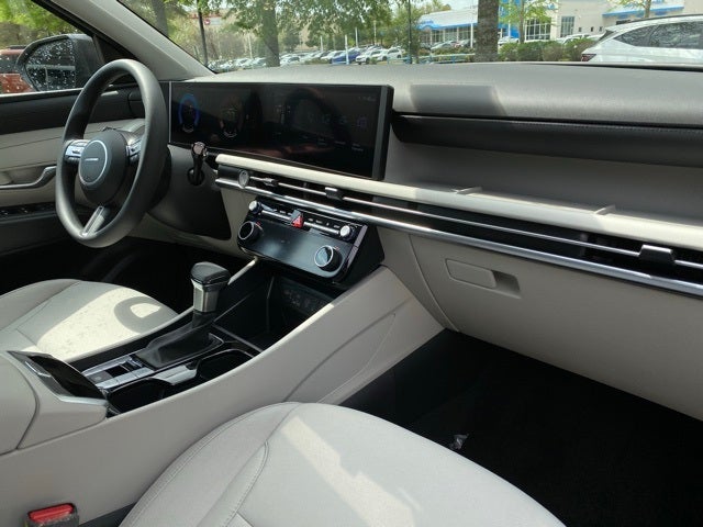 2025 Hyundai TUCSON SEL FWD