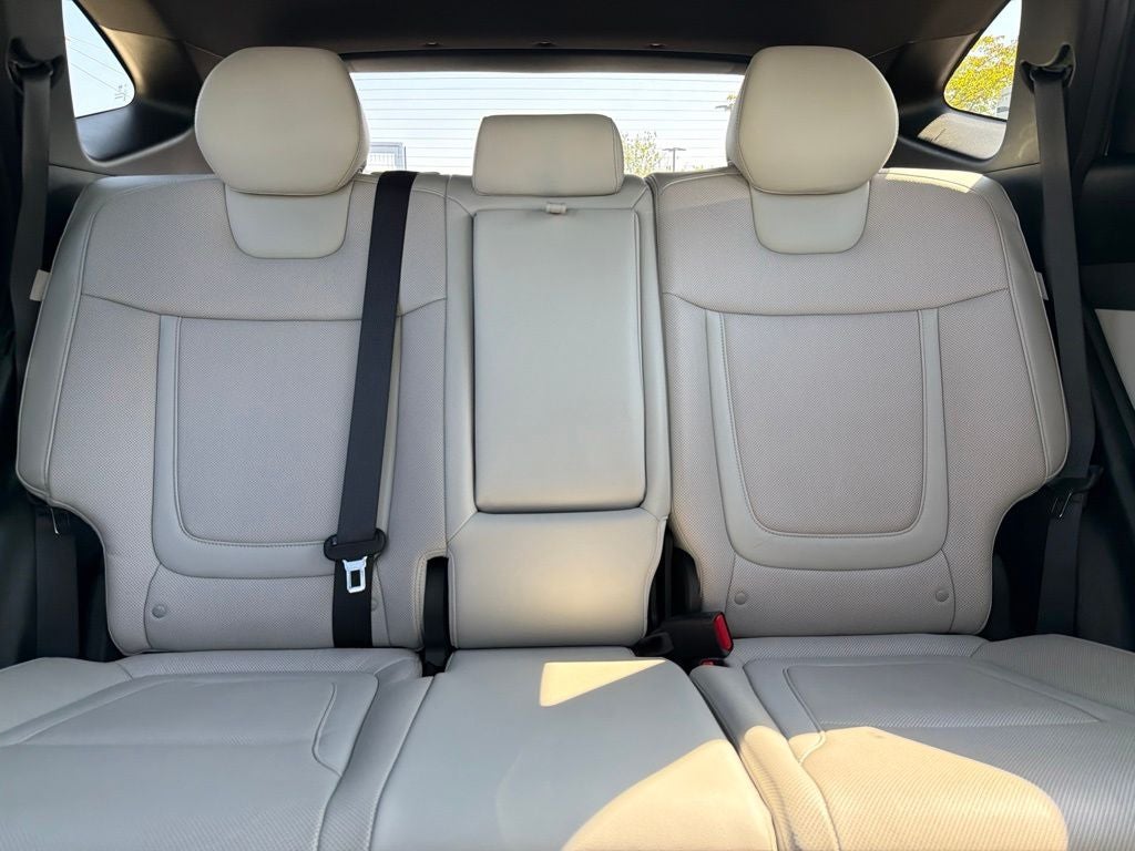 2025 Hyundai TUCSON Limited Clean Carfax, One Owner
