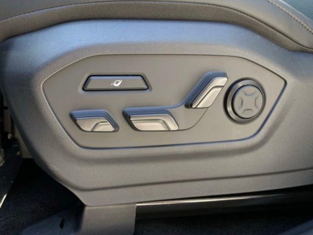 2025 Hyundai SANTA FE Calligraphy FWD