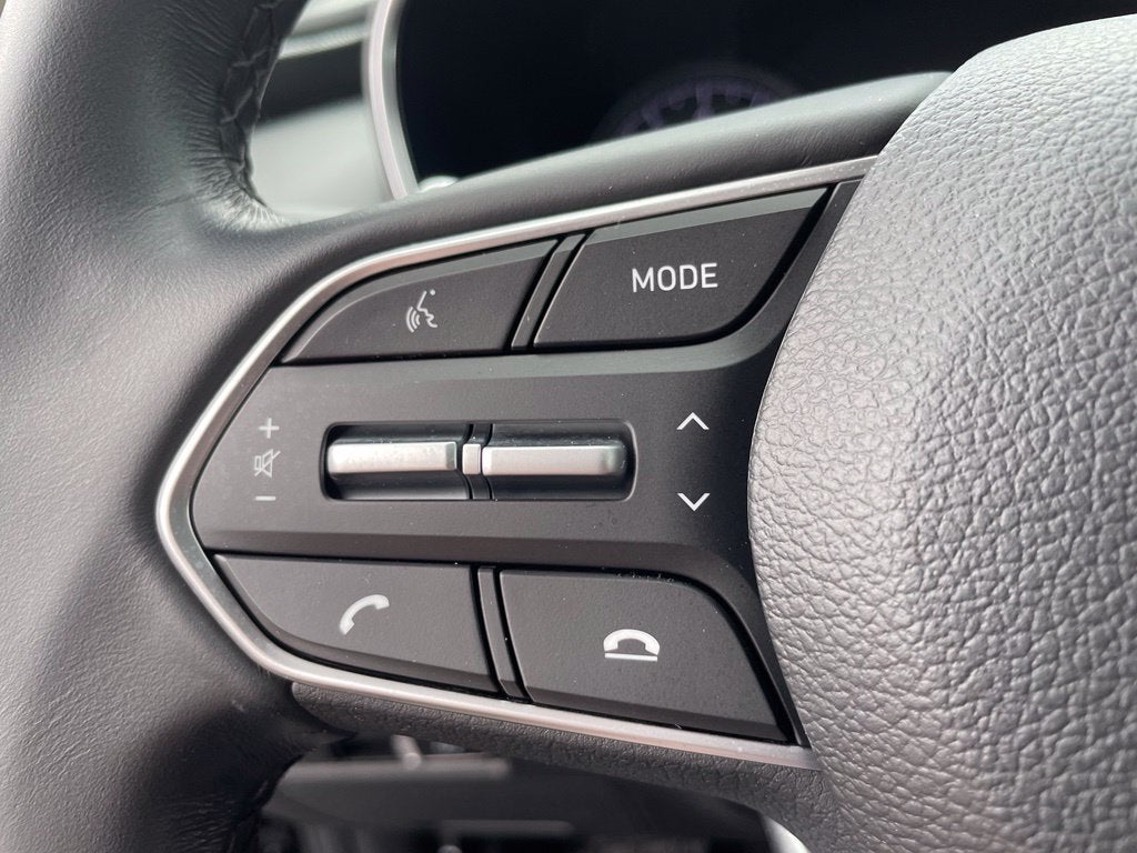 2023 Hyundai SANTA FE SEL Clean Carfax, One Owner, Third Row Seat