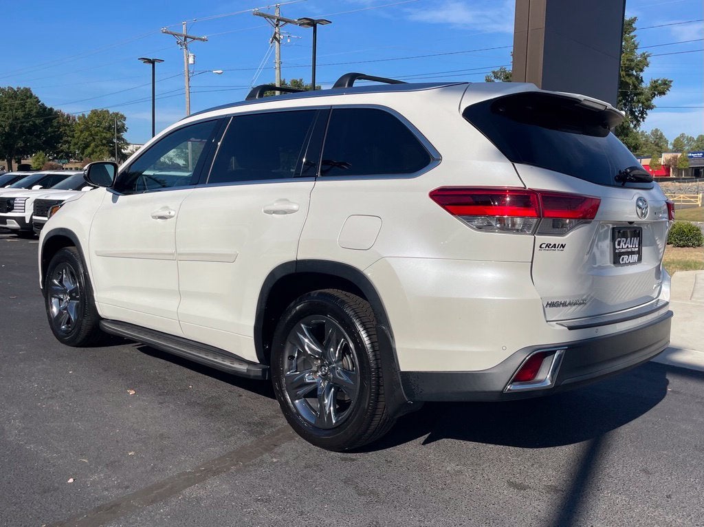 2018 Toyota Highlander Limited Platinum Leather, One Owner, Moonroof, Third Row