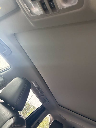 2019 Toyota Highlander Limited Platinum Third Row, Leather, Clean CarFax, One Owner, Low M