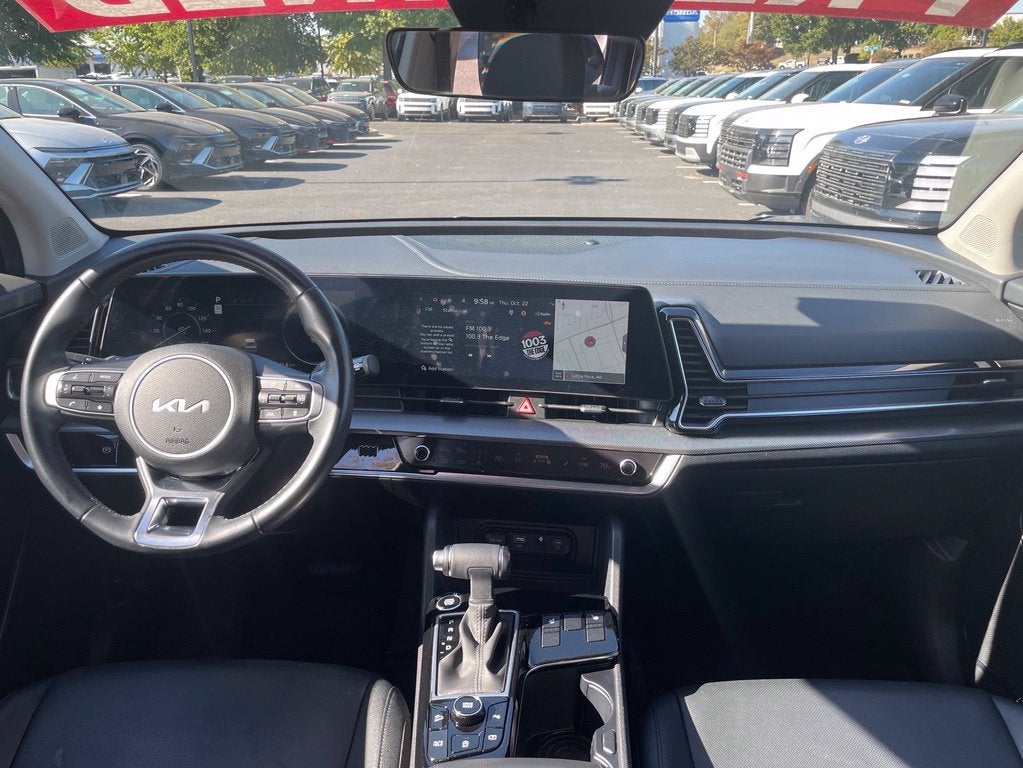 2025 Kia Sportage SX Pano Roof, Leather, One Owner