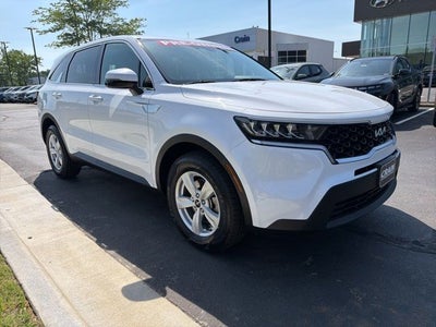 2023 Kia Sorento LX