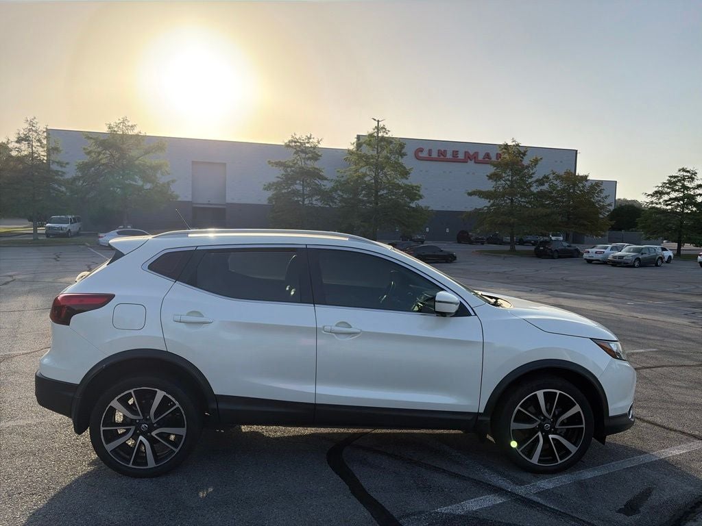2017 Nissan Rogue Sport SL