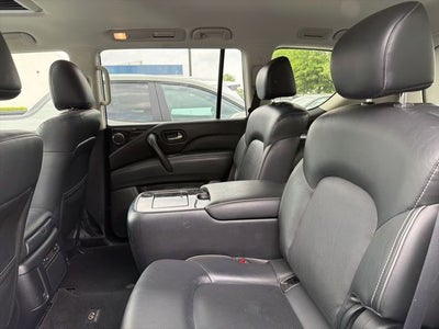 2024 INFINITI QX80 LUXE