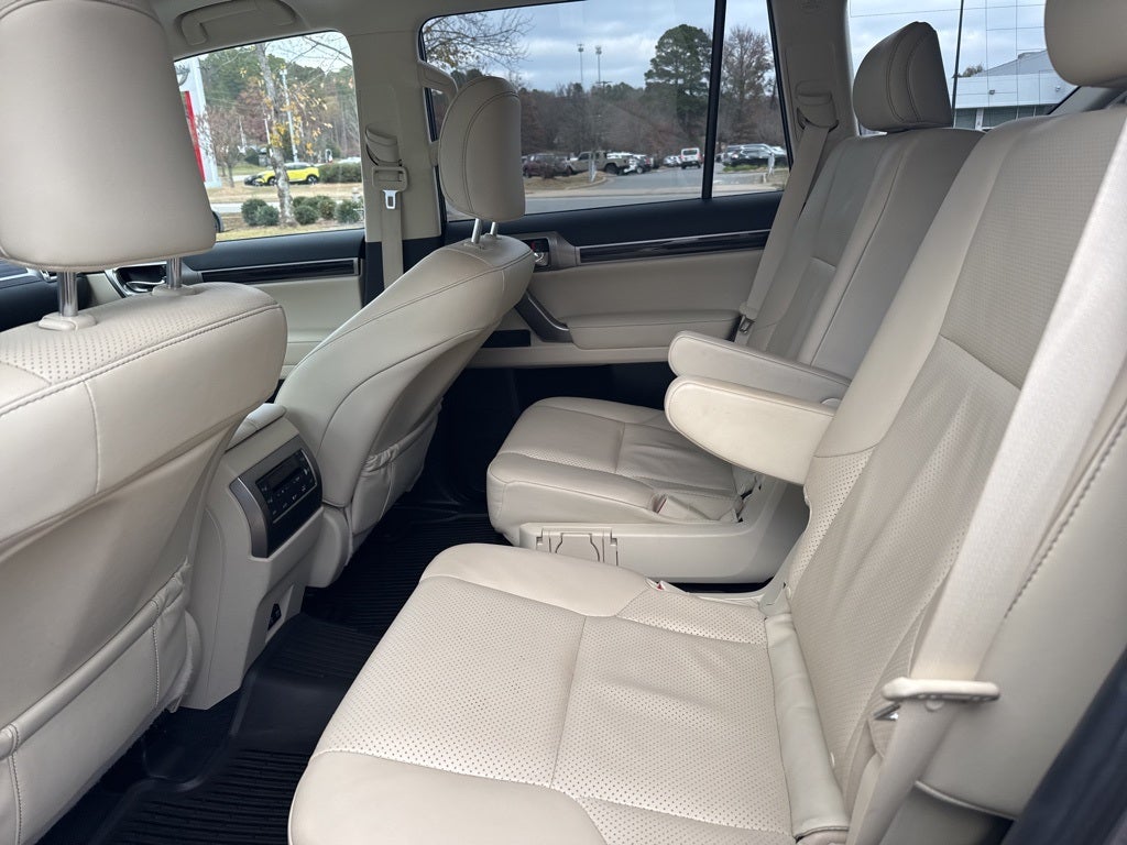 2023 Lexus GX 460 Luxury