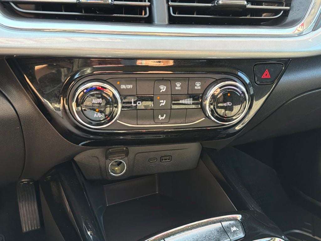 2024 Chevrolet Trax LT CLEAN CARFAX 1-OWNER