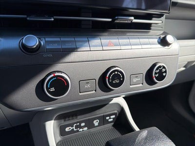 2026 Hyundai KONA SE FWD