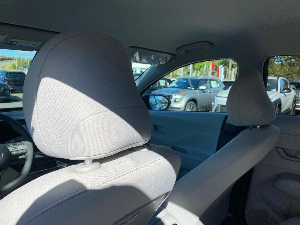 2026 Hyundai KONA SE FWD