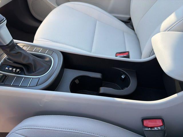 2026 Hyundai KONA SE FWD