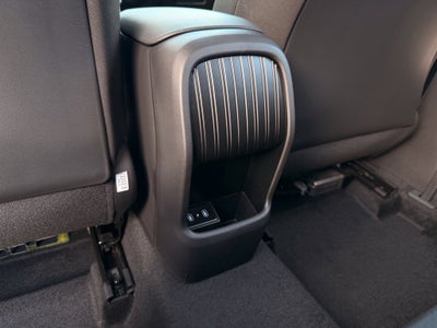 2027 Hyundai KONA SE