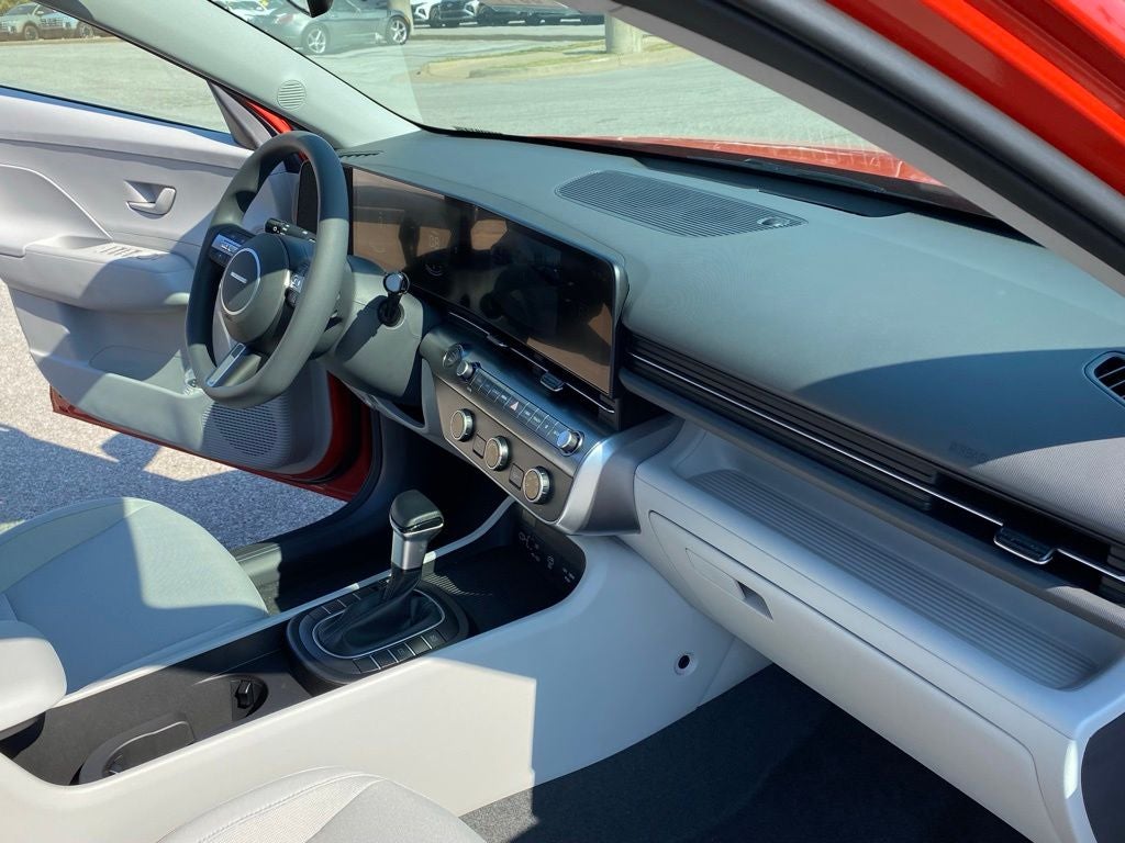 2027 Hyundai KONA SE