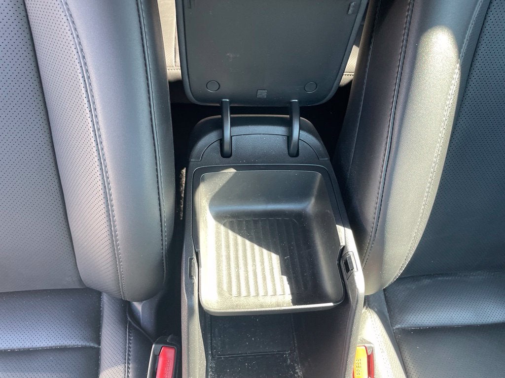 2024 Hyundai KONA Limited Moonroof, Leather, One Owner, Clean Carfax