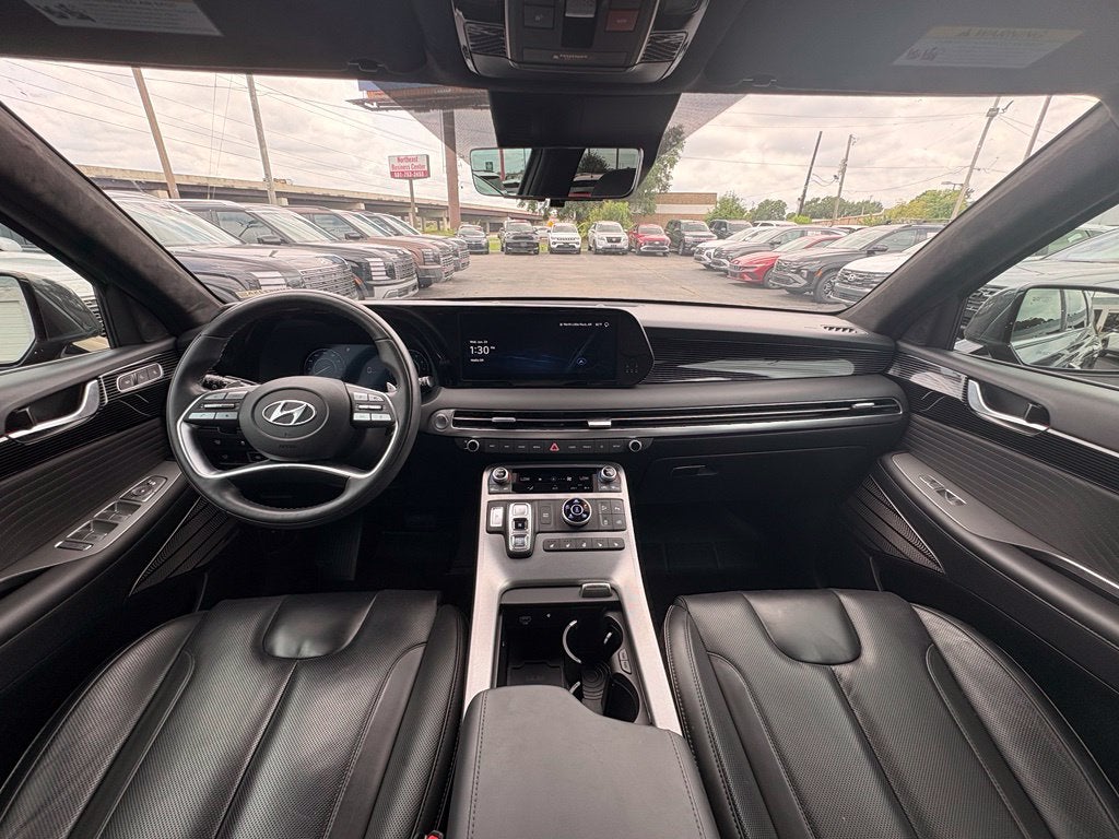 2025 Hyundai PALISADE Calligraphy Leather, Pano Roof, One Owner, Clean Carfax