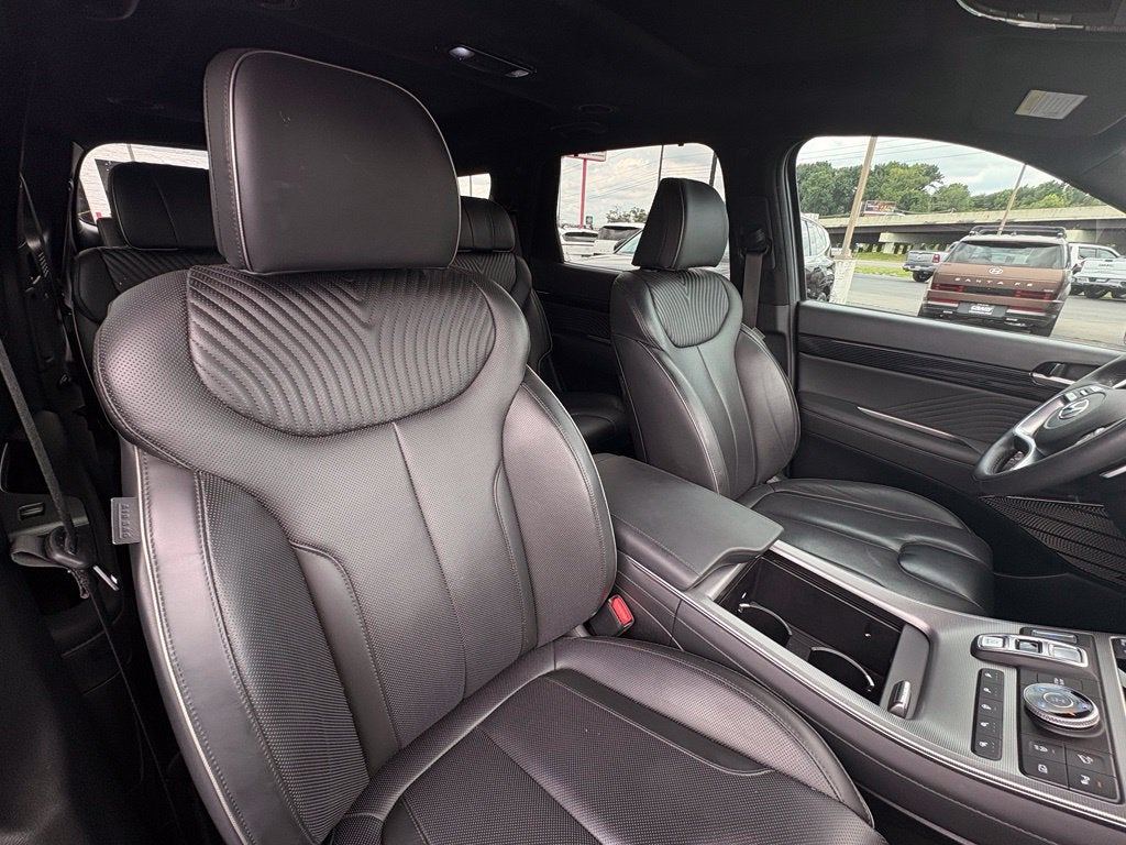 2025 Hyundai PALISADE Calligraphy Leather, Pano Roof, One Owner, Clean Carfax