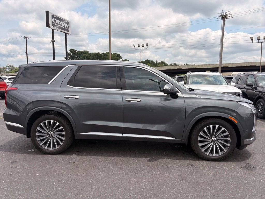 2025 Hyundai PALISADE Calligraphy Leather, Pano Roof, One Owner, Clean Carfax