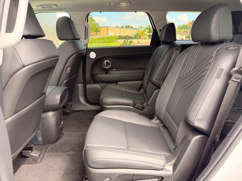 2027 Hyundai PALISADE SEL 7 Passenger