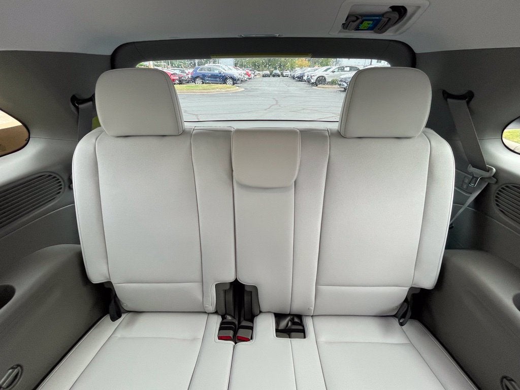 2027 Hyundai PALISADE SEL 7 Passenger