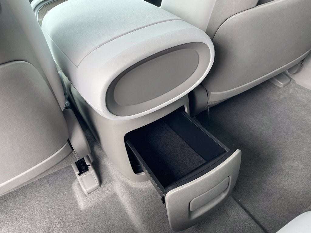 2027 Hyundai PALISADE SEL 7 Passenger