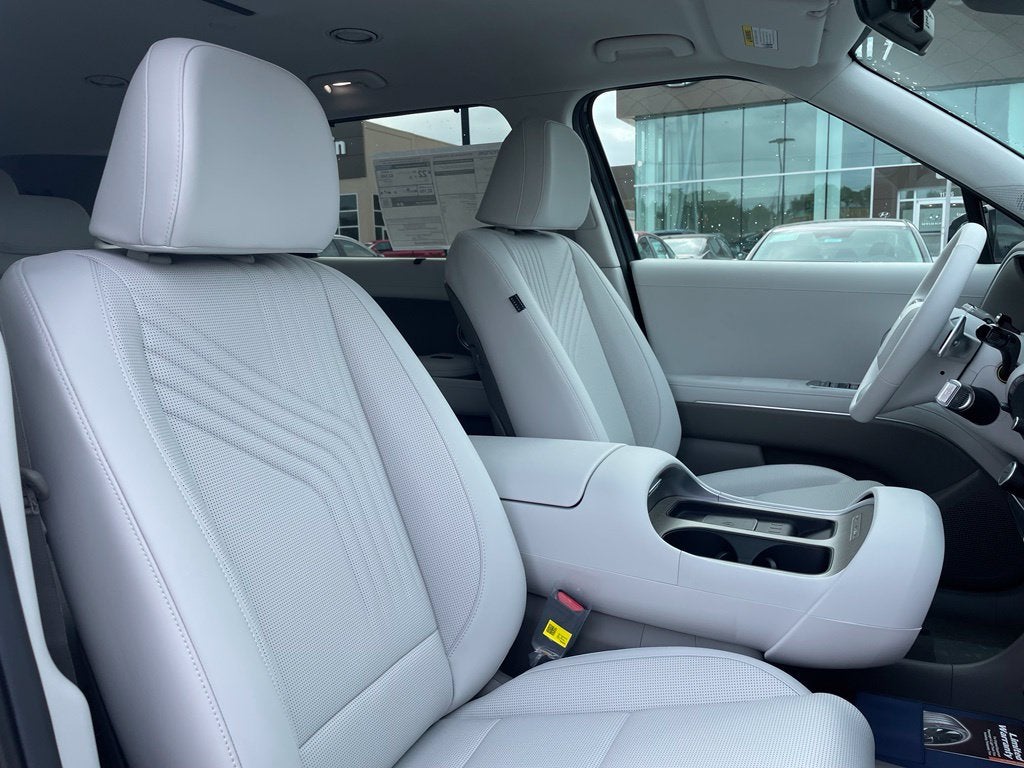 2027 Hyundai PALISADE SEL 7 Passenger