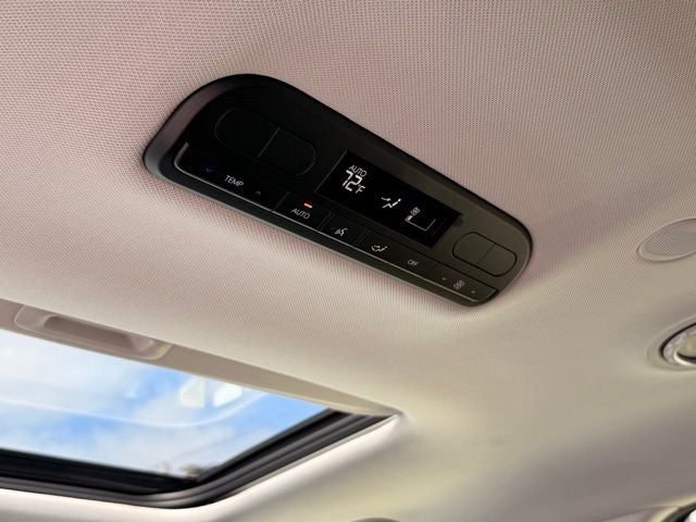2026 Hyundai PALISADE HYBRID Blue SEL 7 Passenger