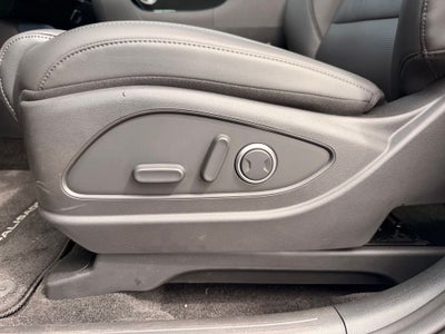 2027 Hyundai PALISADE SEL 7 Passenger