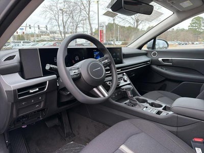 2026 Hyundai SONATA SE