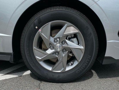 2025 Hyundai SONATA SE