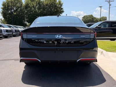 2026 Hyundai SONATA SE