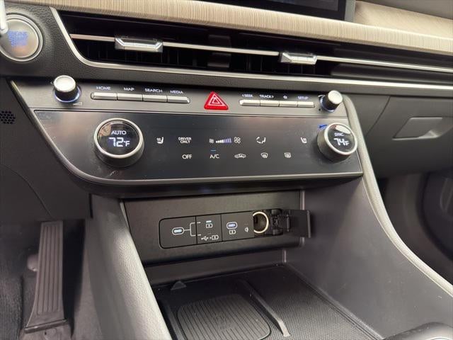 2025 Hyundai SONATA HYBRID SEL