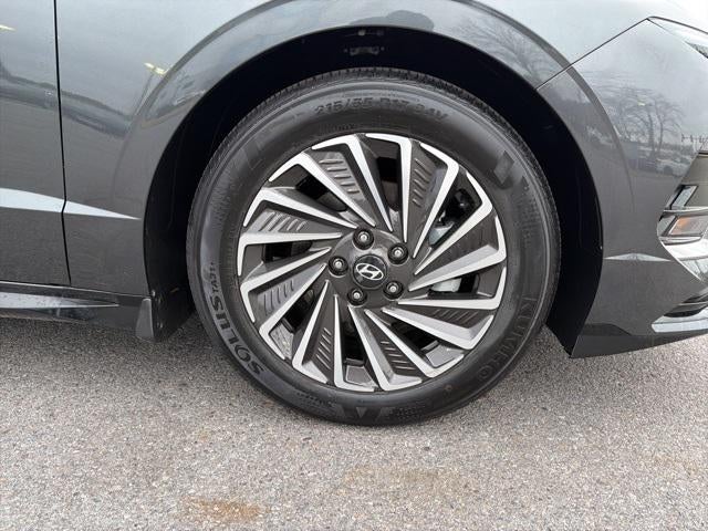 2025 Hyundai SONATA HYBRID SEL