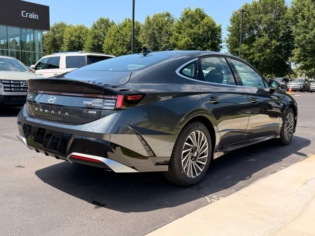 2026 Hyundai SONATA HYBRID SEL