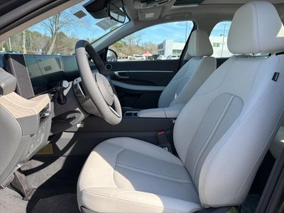 2026 Hyundai SONATA HYBRID SEL