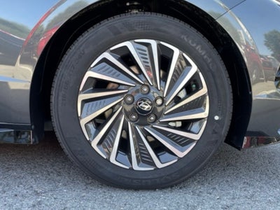 2024 Hyundai SONATA HYBRID SEL