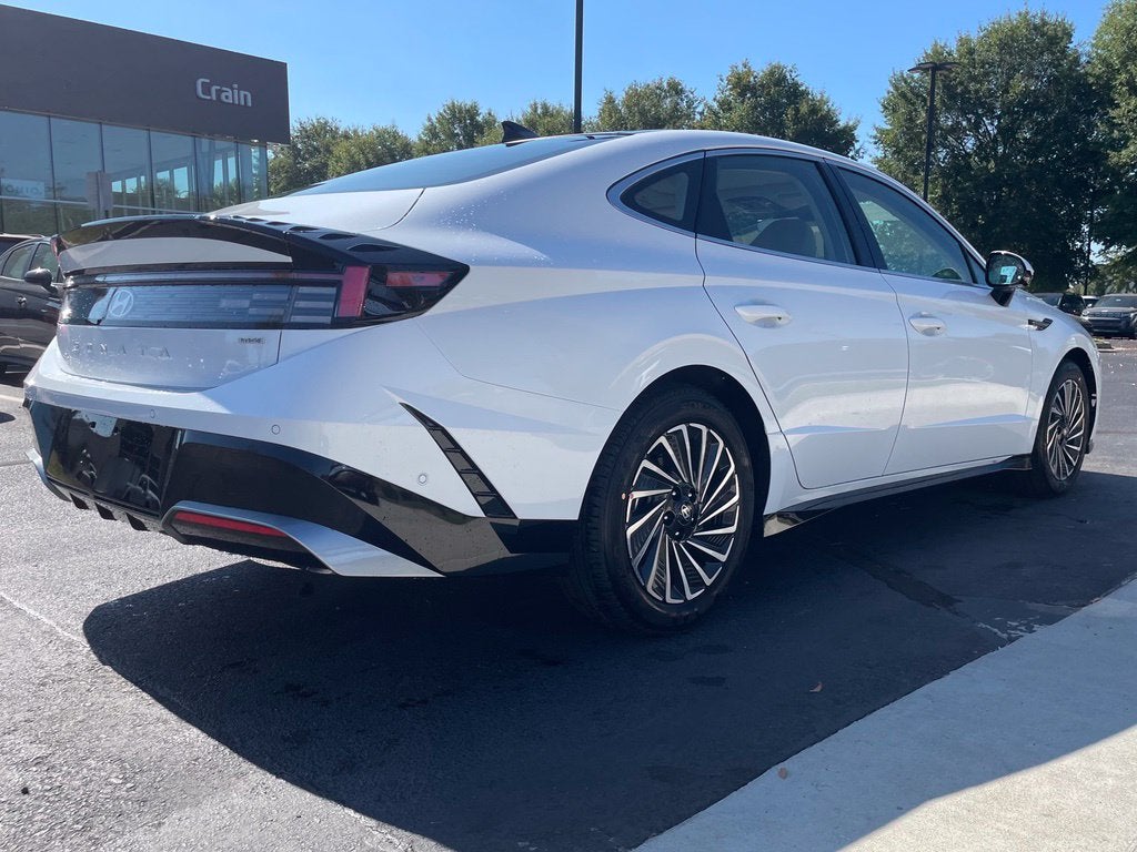 2027 Hyundai SONATA HYBRID Limited