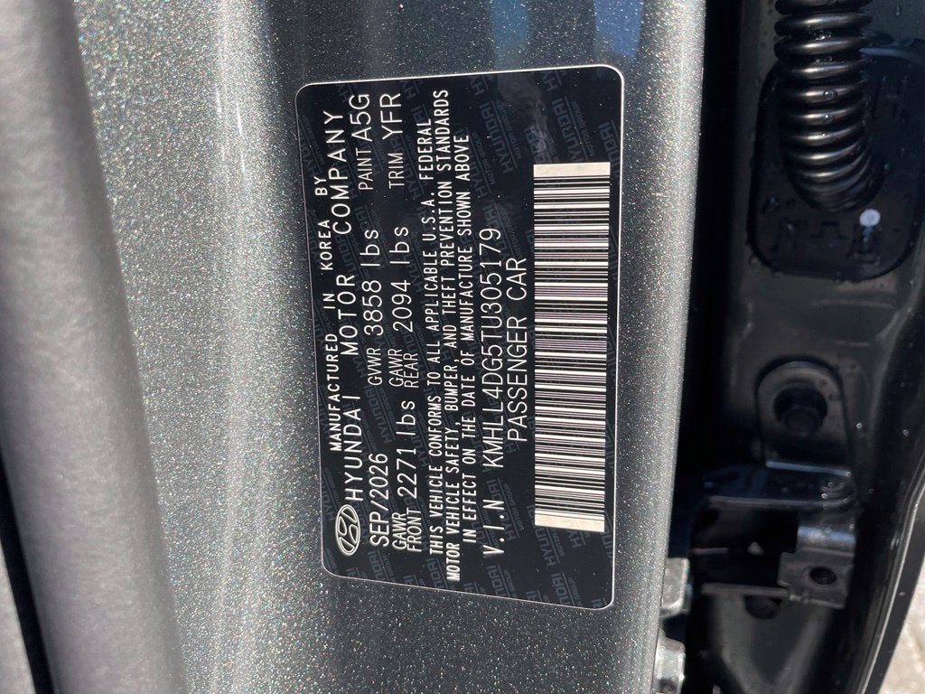 2026 Hyundai ELANTRA SE
