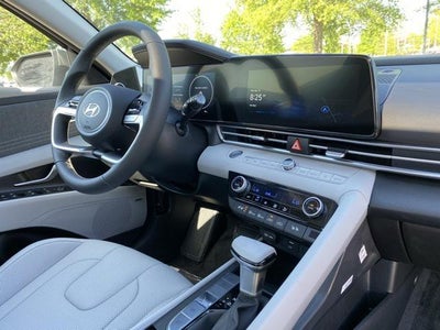 2025 Hyundai ELANTRA HYBRID Limited