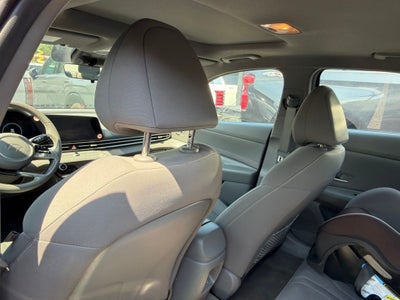 2025 Hyundai ELANTRA SEL Convenience CARFAX 1-Owner