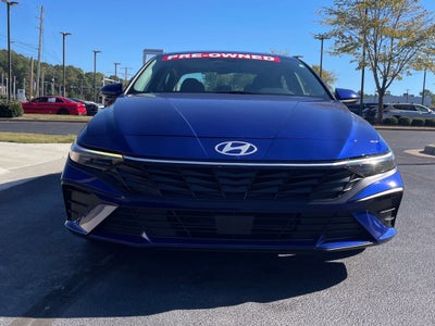 2025 Hyundai ELANTRA SEL Convenience Moonroof, One Owner