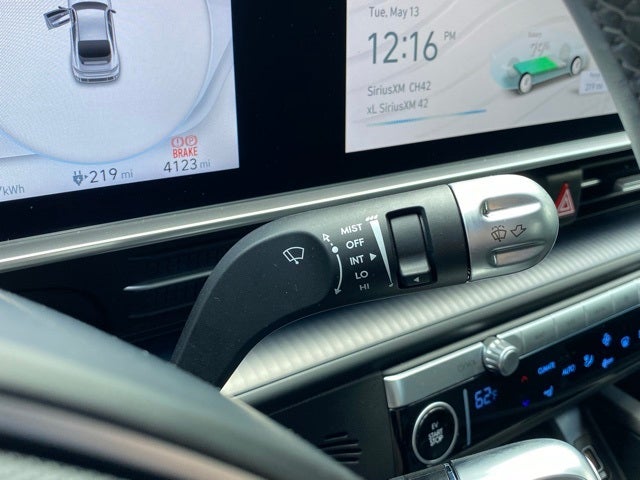 2025 Hyundai IONIQ 6 SE