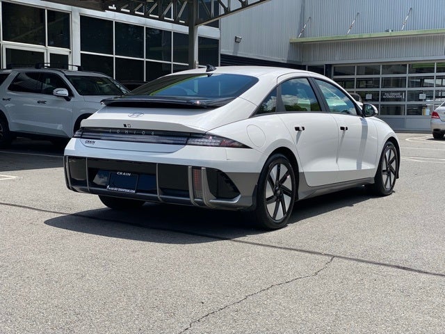 2025 Hyundai IONIQ 6 SE