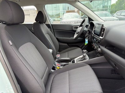 2026 Hyundai VENUE SE