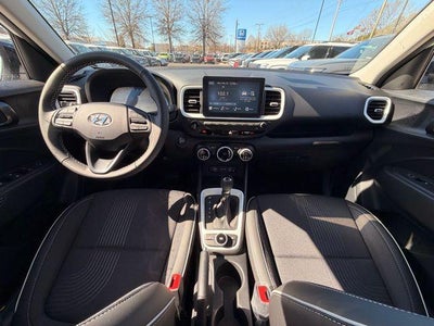 2026 Hyundai VENUE SEL W/Two-Tone Roof