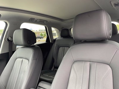 2024 Audi Q5 40 Premium Plus quattro